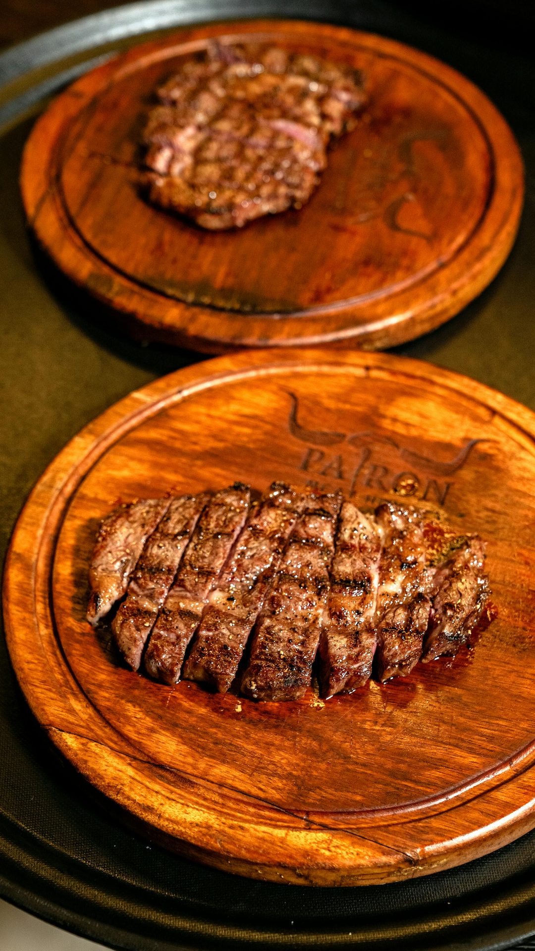 Bøf med selleri og trøffel