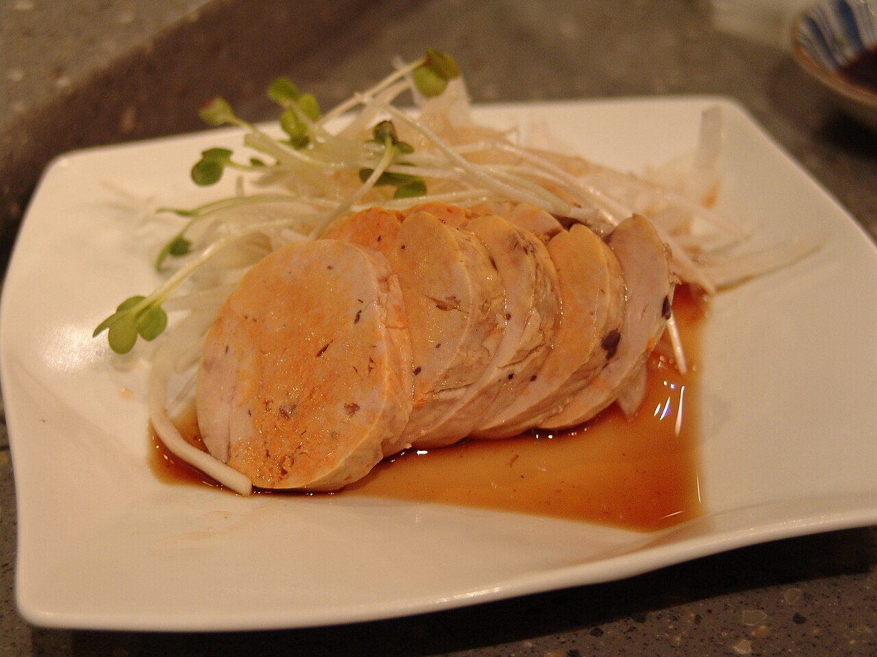 HAVTASKEKÆBER med kantareller og kantarelcreme