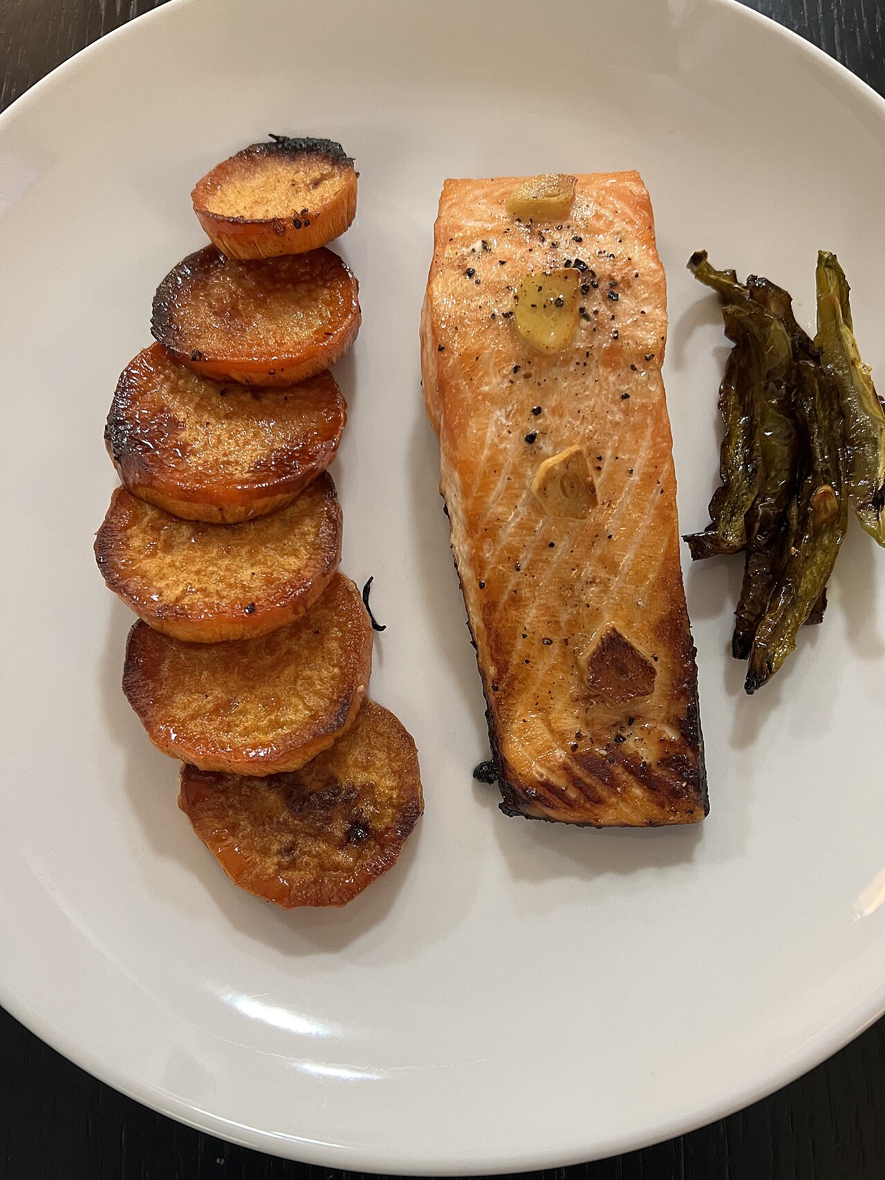 LAKSEROULADE med varmrøget laks