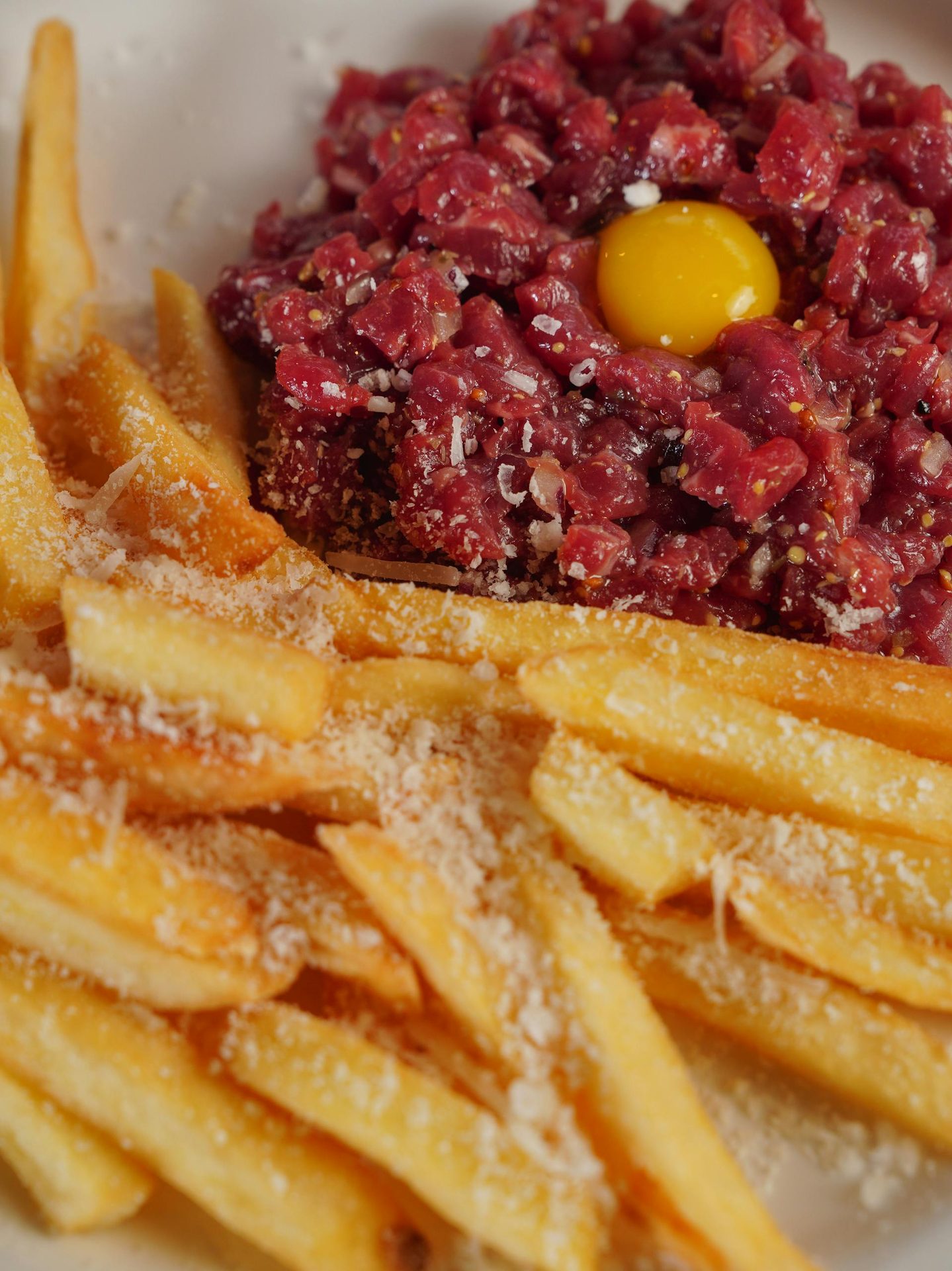 Tatar, Ristet rørt med krydderurter