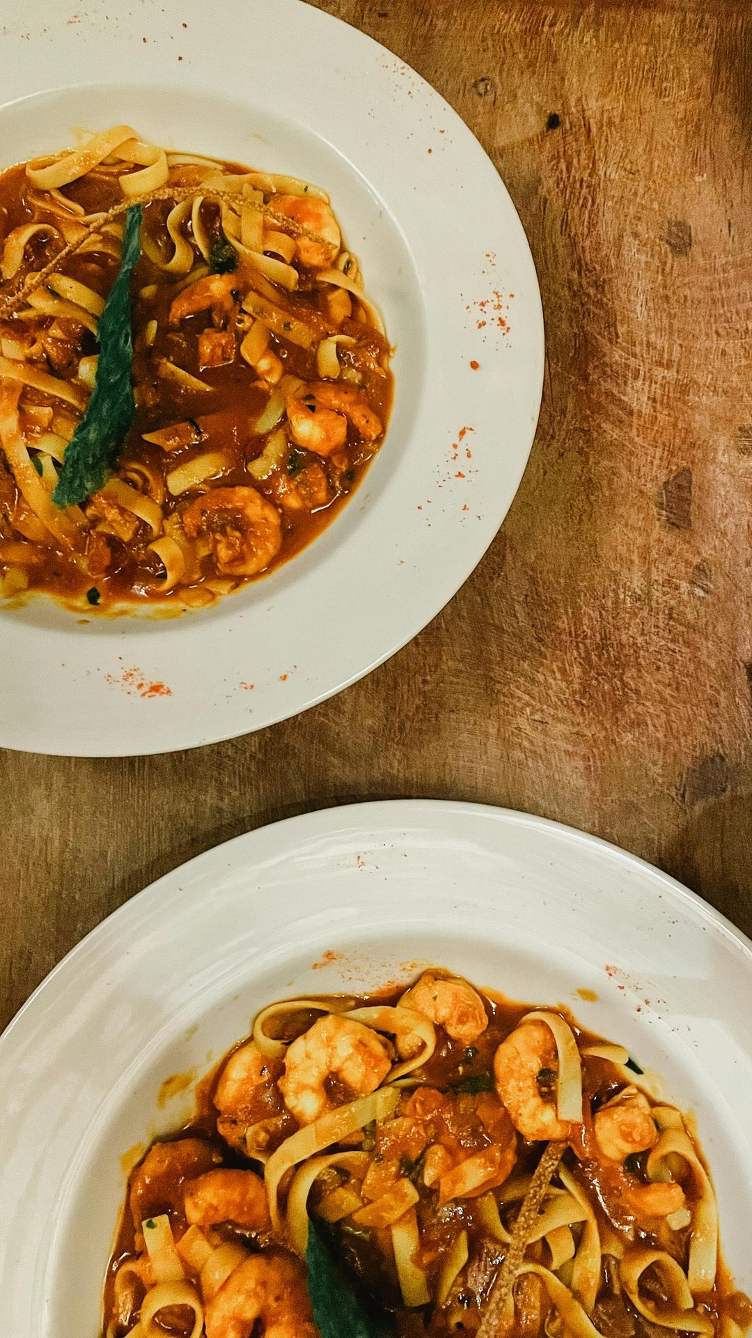 Pasta med hvidløg, chili og rejer